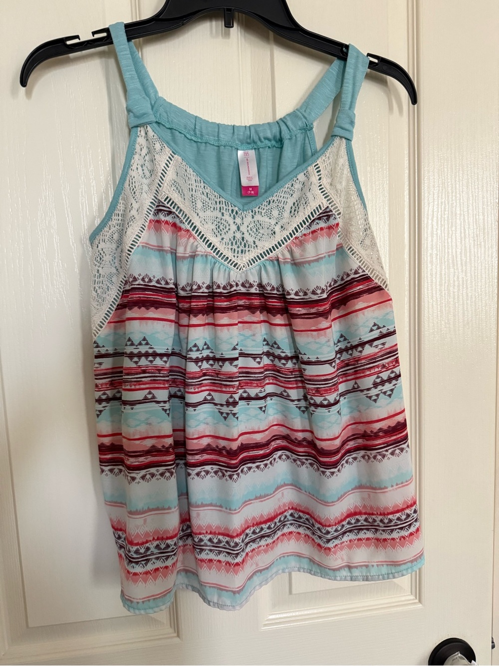 No Boundaries Light Aqua & Red Aztec Lace Yoke Camisole
